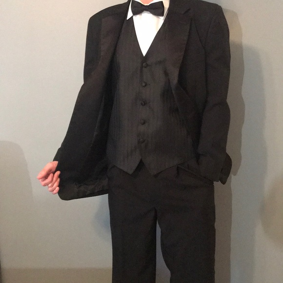 Neil Allyn Other - Neil Allyn Black Tuxedo w/ shirt, vest, & bow tie